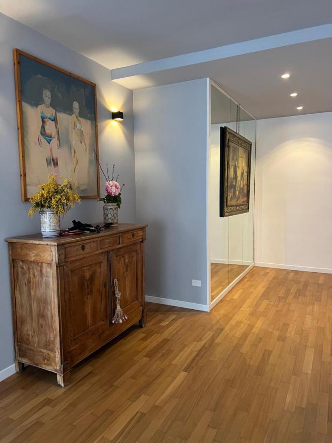 Luxuryflat 42 Apartment Бари Екстериор снимка