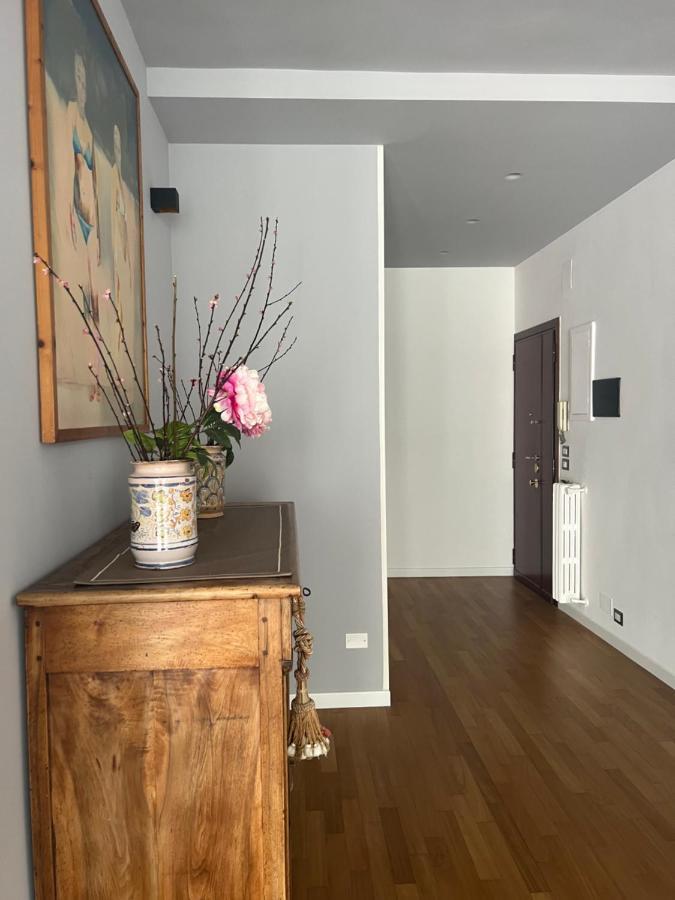 Luxuryflat 42 Apartment Бари Екстериор снимка